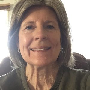 Meet your Posher, Debra